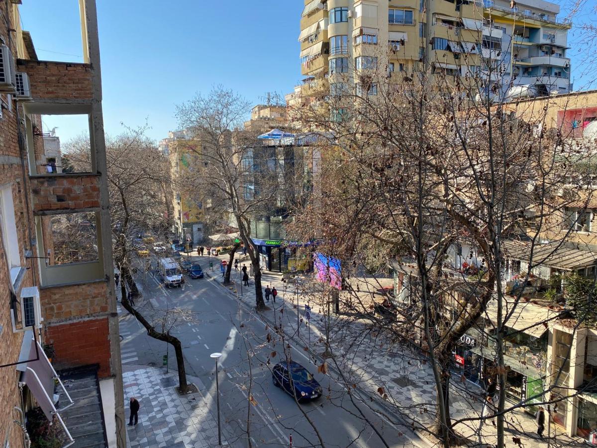 Bricks Studio Apartments Tirana Zewnętrze zdjęcie