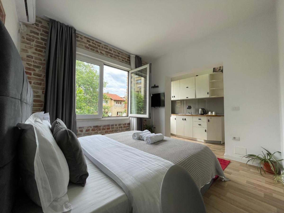 Bricks Studio Apartments Tirana Zewnętrze zdjęcie