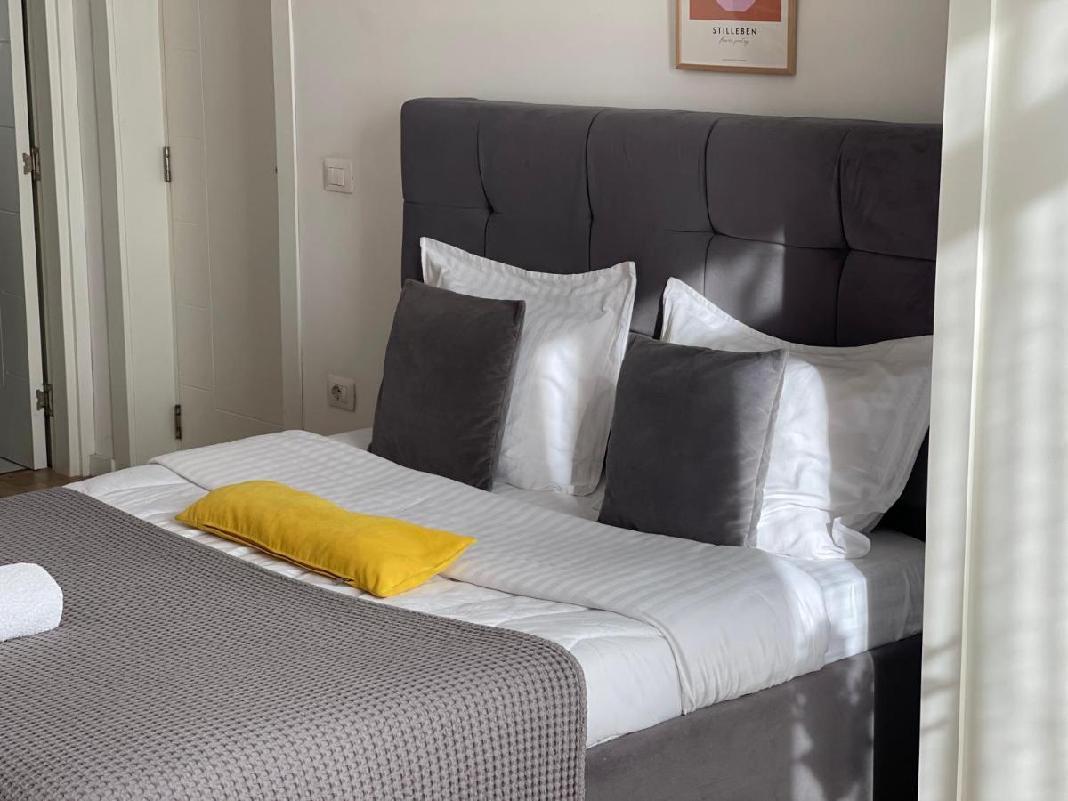Bricks Studio Apartments Tirana Zewnętrze zdjęcie
