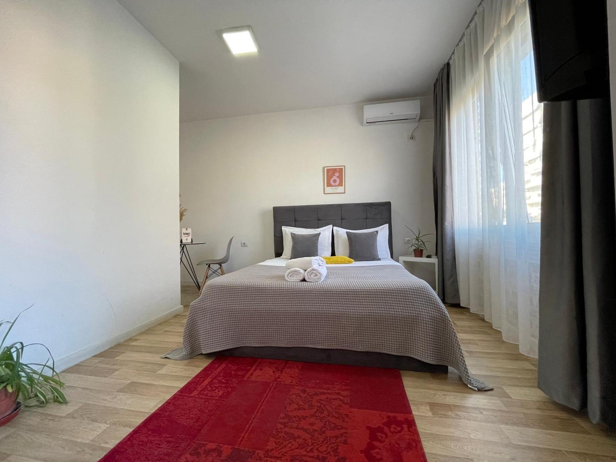 Bricks Studio Apartments Tirana Zewnętrze zdjęcie