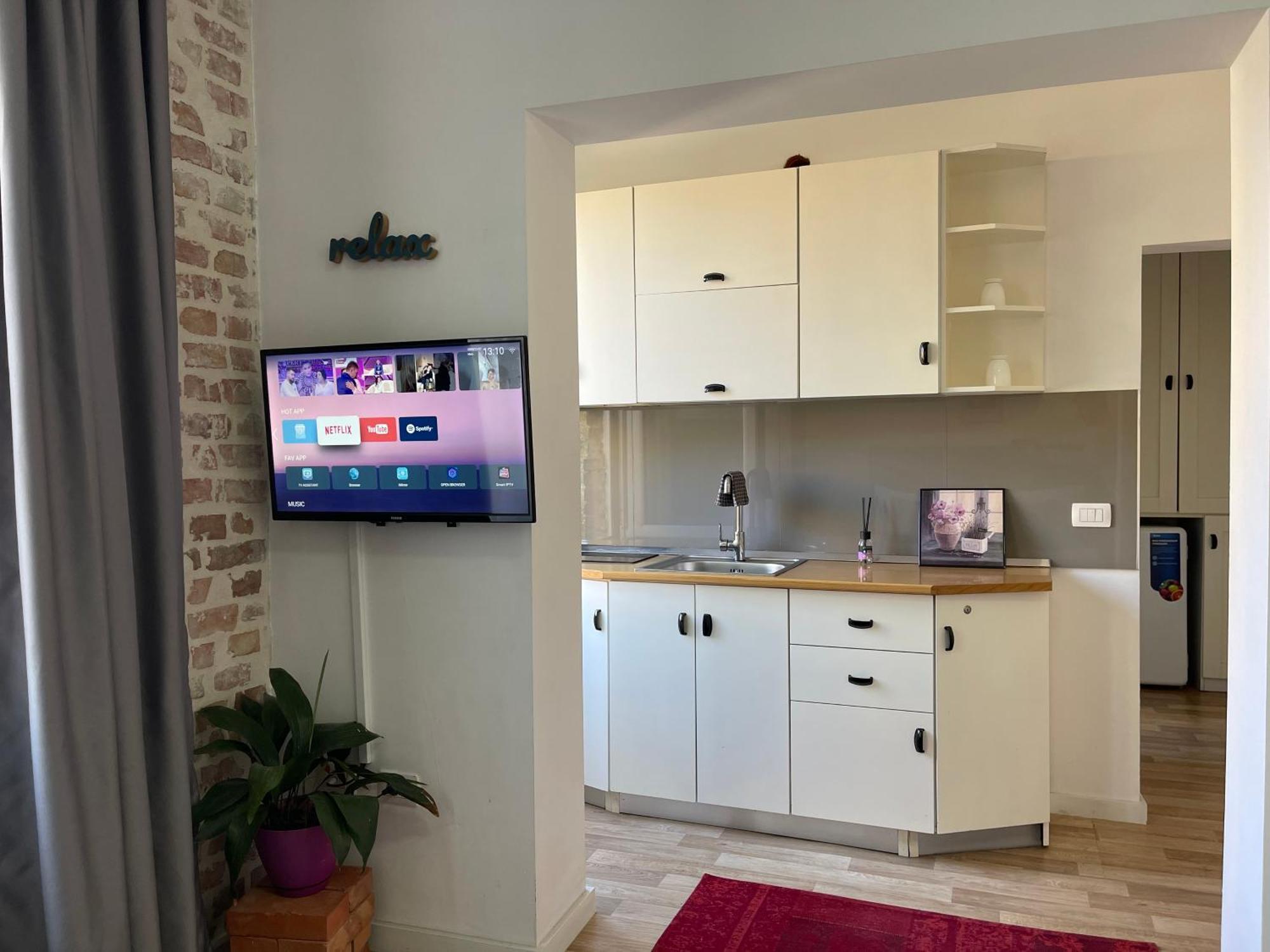 Bricks Studio Apartments Tirana Zewnętrze zdjęcie